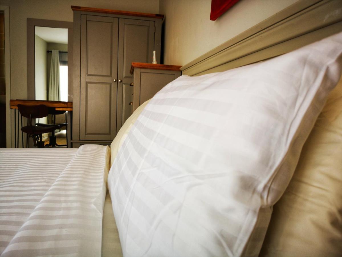 E14, Forest View Apartments, Deposit Required To Confirm Booking โคโลลิ ภายนอก รูปภาพ